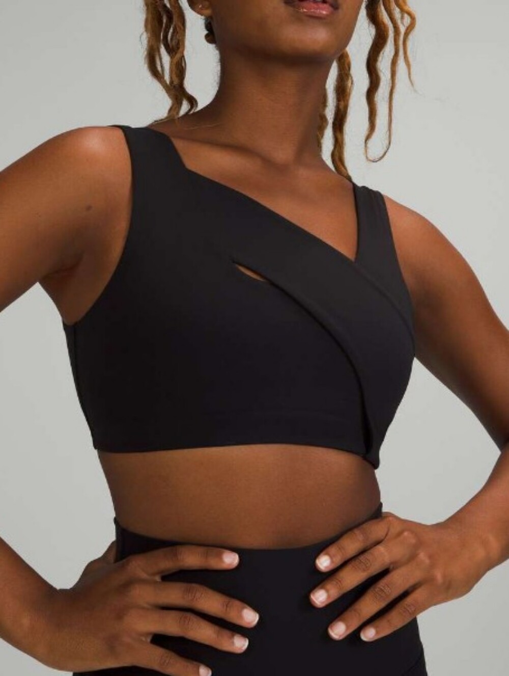 Lululemon Nulu Cross Front Yoga Bra B-C Cup Black EUC